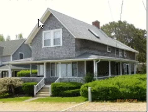 28 Greenleaf Avenue Oak Bluffs MA 02557