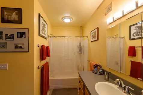 566 Scrubby Neck Road West Tisbury MA 02575