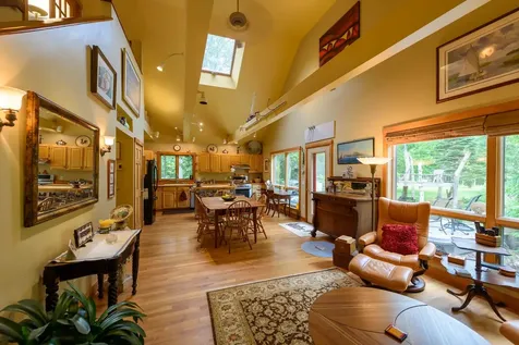 566 Scrubby Neck Road West Tisbury MA 02575
