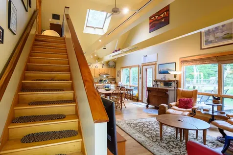 566 Scrubby Neck Road West Tisbury MA 02575