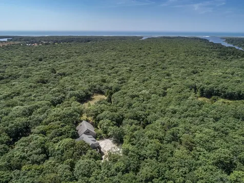 566 Scrubby Neck Road West Tisbury MA 02575