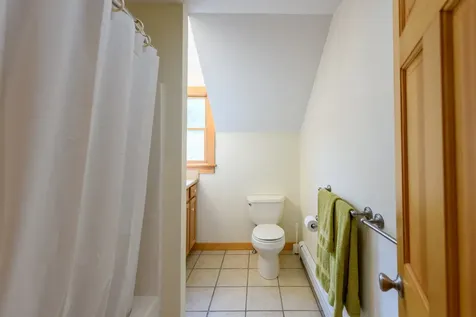 566 Scrubby Neck Road West Tisbury MA 02575
