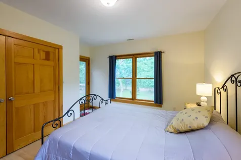 566 Scrubby Neck Road West Tisbury MA 02575