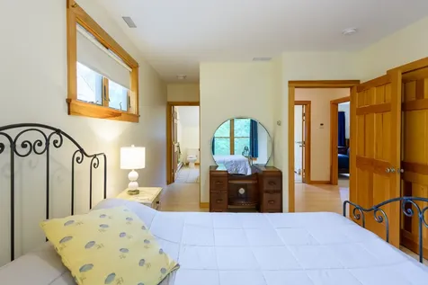 566 Scrubby Neck Road West Tisbury MA 02575