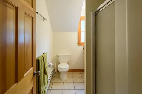 566 Scrubby Neck Road West Tisbury MA 02575