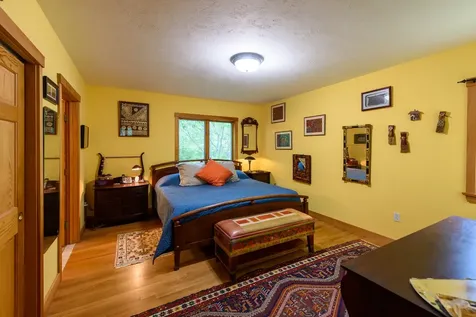 566 Scrubby Neck Road West Tisbury MA 02575