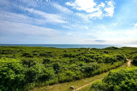00 Moshup Trail Aquinnah MA 02535