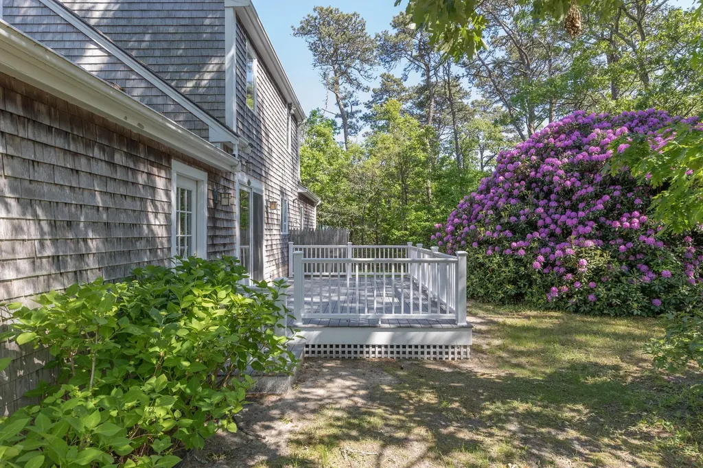16 Majors Cove Lane Edgartown MA 02539