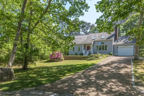 16 Majors Cove Lane Edgartown MA 02539