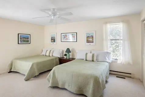 16 Majors Cove Lane Edgartown MA 02539