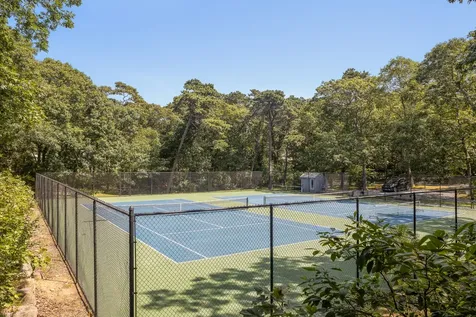 16 Majors Cove Lane Edgartown MA 02539
