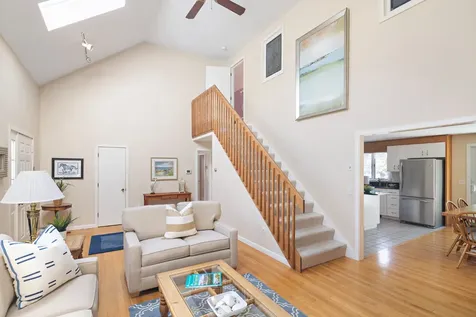 16 Majors Cove Lane Edgartown MA 02539