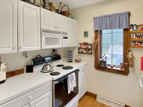 97 Shawanue Avenue Oak Bluffs MA 02557