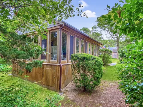 97 Shawanue Avenue Oak Bluffs MA 02557