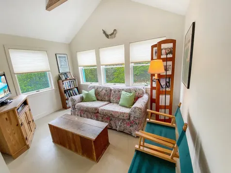 81 Washque Avenue Edgartown MA 02539