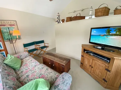81 Washque Avenue Edgartown MA 02539