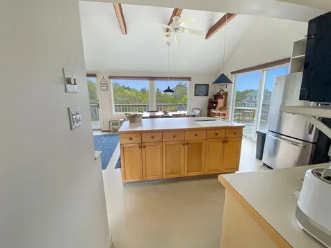 81 Washque Avenue Edgartown MA 02539