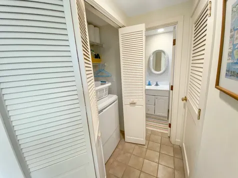 81 Washque Avenue Edgartown MA 02539