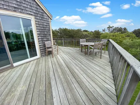 81 Washque Avenue Edgartown MA 02539