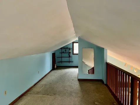 44 Eastville Avenue Oak Bluffs MA 02557