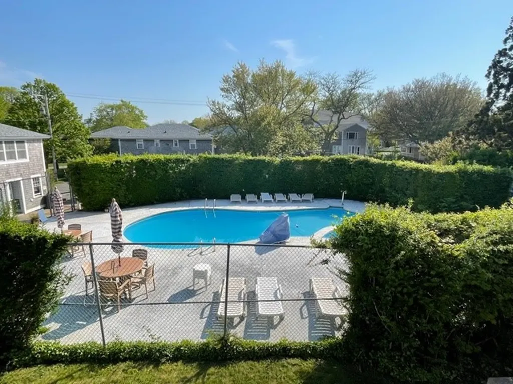15 Mill Street Edgartown MA 02539