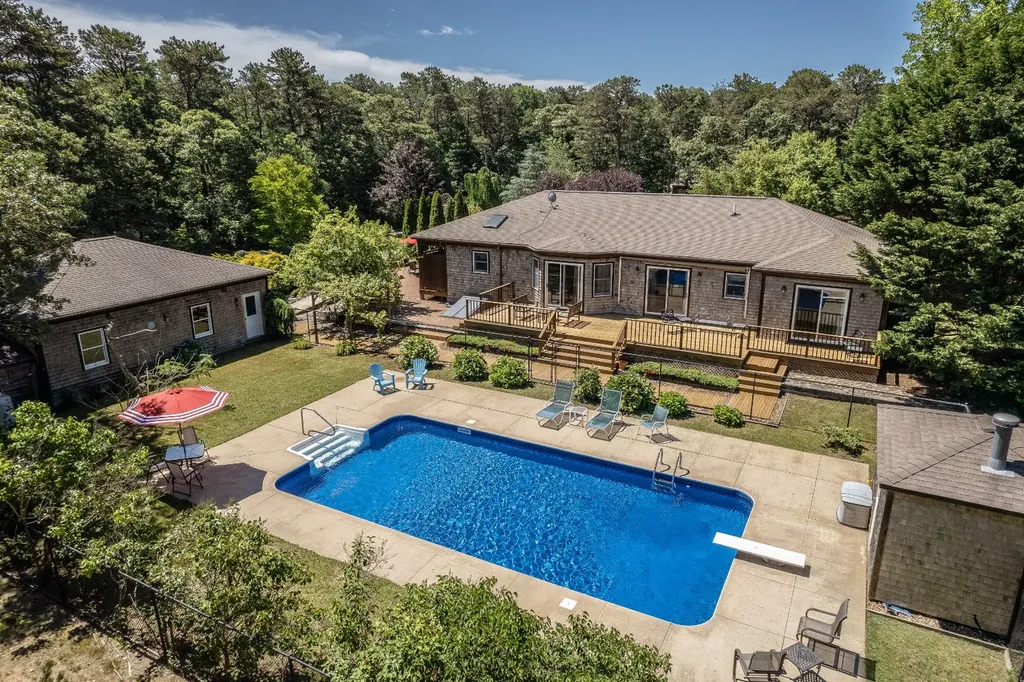 47 Tiffany Drive Oak Bluffs MA 02557