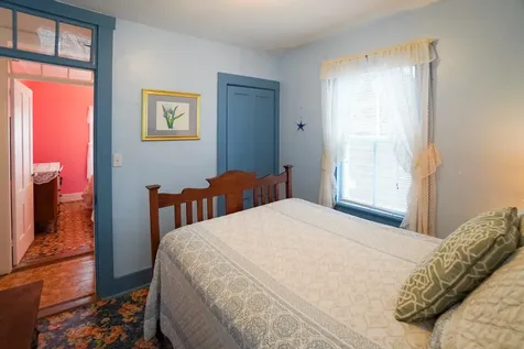 5 Tabernacle Avenue Oak Bluffs MA 02557