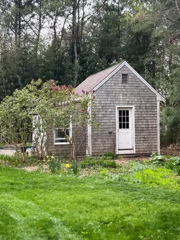 127 Old County Road West Tisbury MA 02575