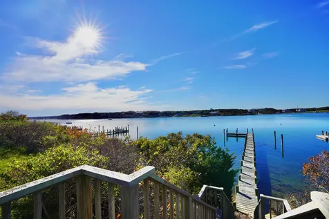 30 Caleb Pond Road Edgartown MA 02539
