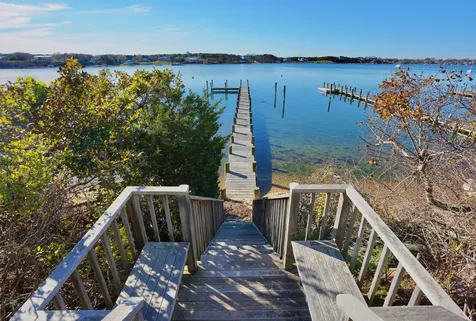 30 Caleb Pond Road Edgartown MA 02539
