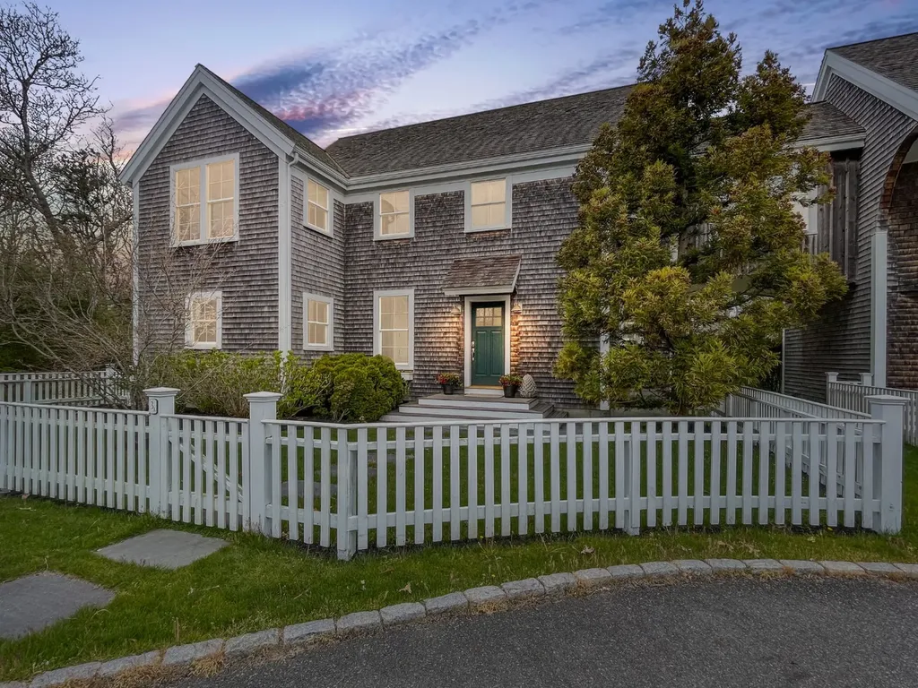 3A Magnolia Way Edgartown MA 02539