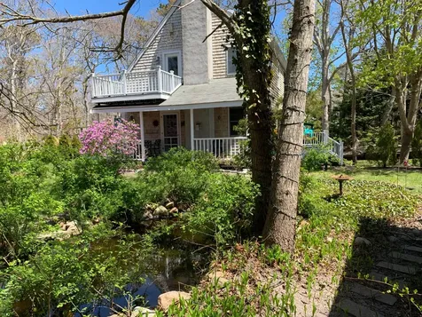 145 Midland Avenue Vineyard Haven MA 02568