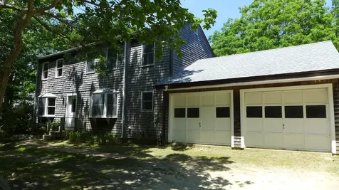 105 Whalers Walk Edgartown MA 02539