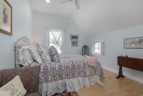 12 Norton Street Edgartown MA 02539