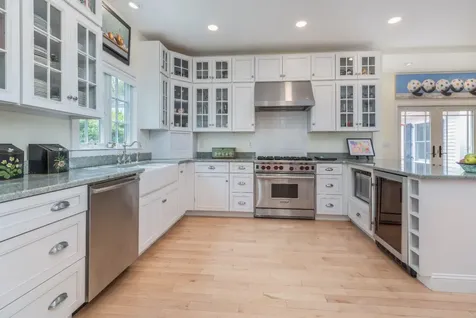 12 Norton Street Edgartown MA 02539
