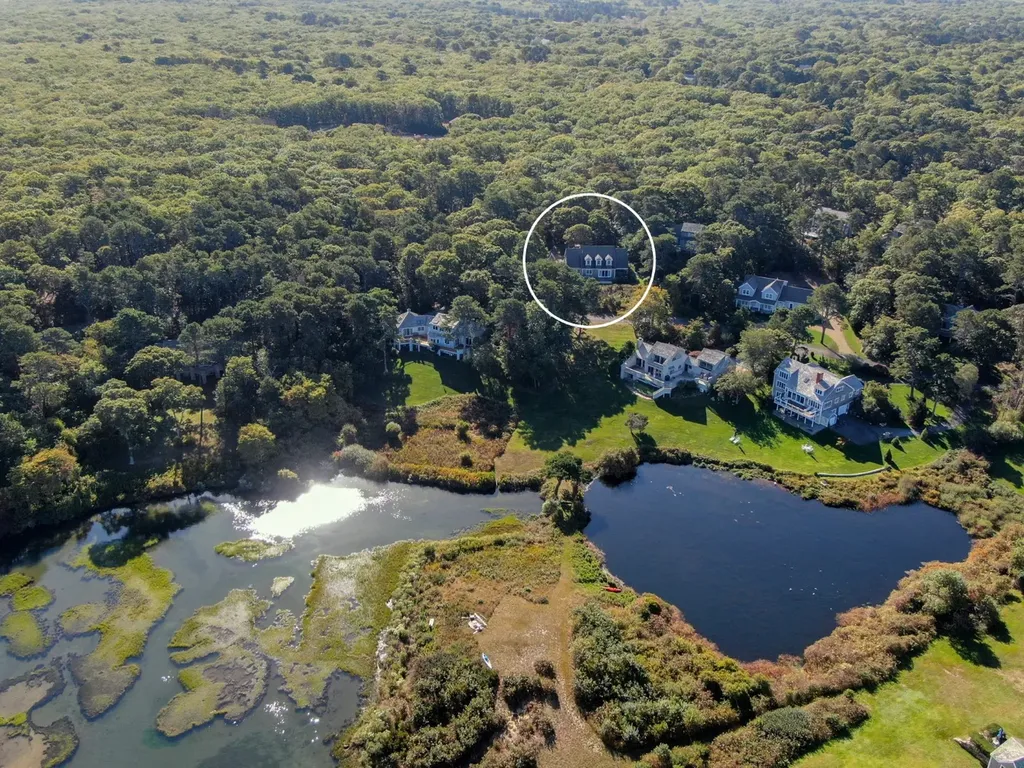 23 Majors Cove Lane Edgartown MA 02539