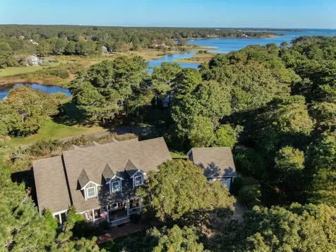 23 Majors Cove Lane Edgartown MA 02539