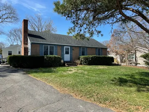 70 Washington Avenue Oak Bluffs MA 02557