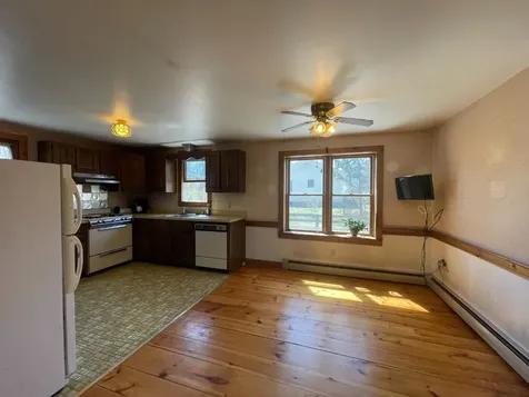 70 Washington Avenue Oak Bluffs MA 02557