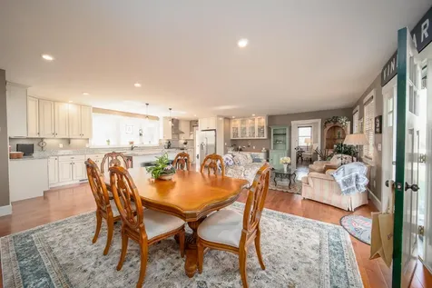 27 Watcha Path Edgartown MA 02539