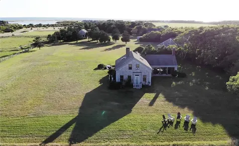 10 Crackatuxet Cove Road Edgartown MA 02539