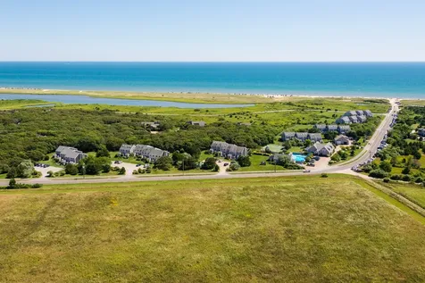 475 Katama Road Edgartown MA 02539