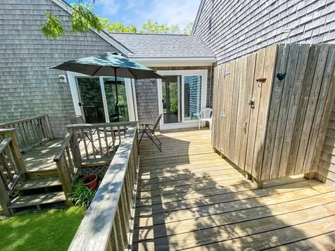 28 Rustling Oaks Road West Tisbury MA 02575