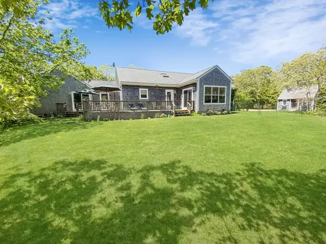 28 Rustling Oaks Road West Tisbury MA 02575