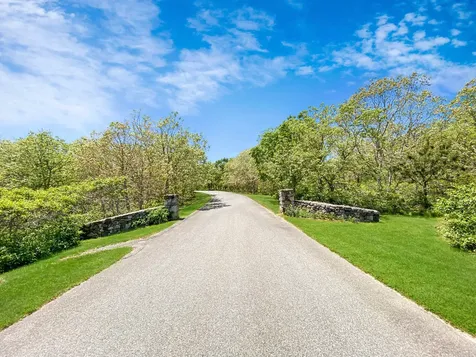 28 Rustling Oaks Road West Tisbury MA 02575