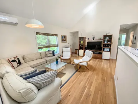 28 Rustling Oaks Road West Tisbury MA 02575