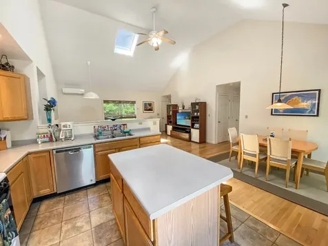 28 Rustling Oaks Road West Tisbury MA 02575