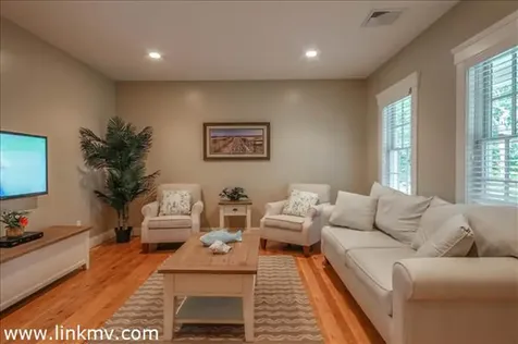 25 Harthaven Road Oak Bluffs MA 02557