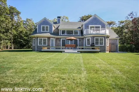 25 Harthaven Road Oak Bluffs MA 02557