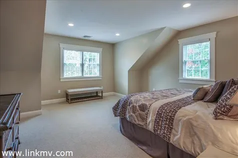 25 Harthaven Road Oak Bluffs MA 02557